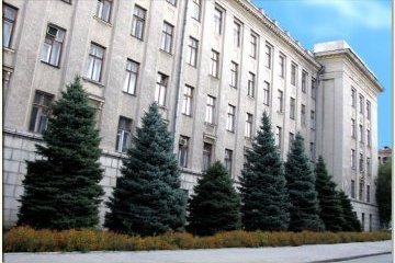 Страви з тарганами: до Харківського університету Повітряних сил приїхала перевірка