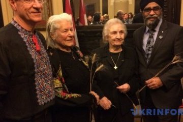 Canadian parliament honors Holodomor victims