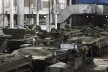 Нова українська бронетехніка знищує танки на відстані 5 кілометрів