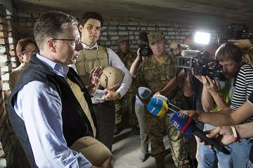 США занепокоєні російськими