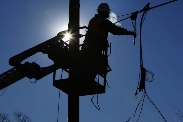 Some 565 settlements left without electricity due to bad weather, hostilities
