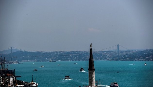 У Чорному морі біля Стамбула зникло вантажне судно - ЗМІ 