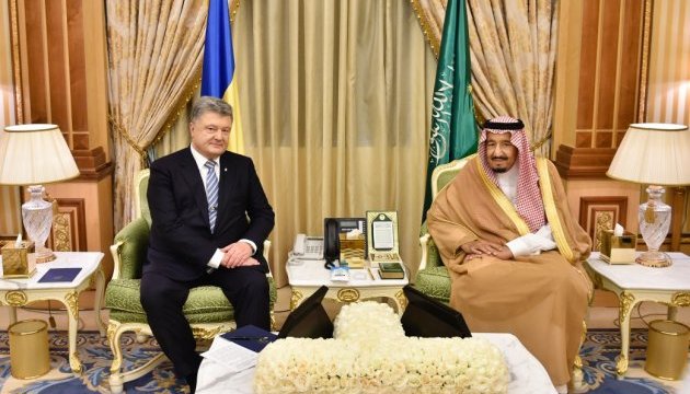 Порошенко сподівається, що Саудівська Аравія долучиться до захисту татар у Криму