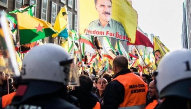 У Німеччині демонстрація курдів закінчилася сутичками з поліцією