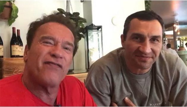 'See you soon in Kyiv' - Schwarzenegger to Vitali Klitschko