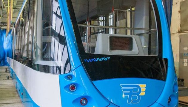 Вінницькі транспортники випустили сьомий трамвай власного виробництва