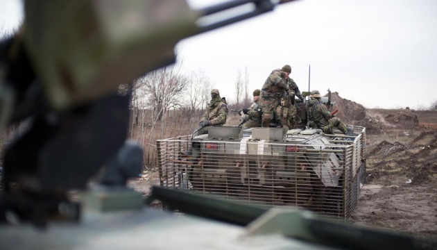 Штаб АТО: під Кримським стався бій, окупанти гатили з усіх 