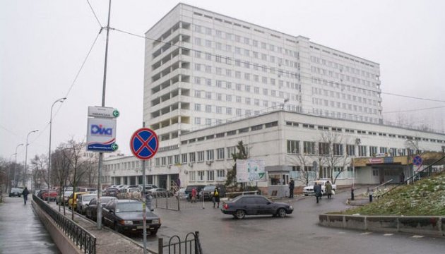 Київську лікарню на Підвисоцького евакуюють через дзвінок про бомбу
