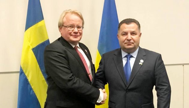 Minister Poltorak: Sweden supports Ukraine’s plan for deploying peacekeeping mission in Donbas 