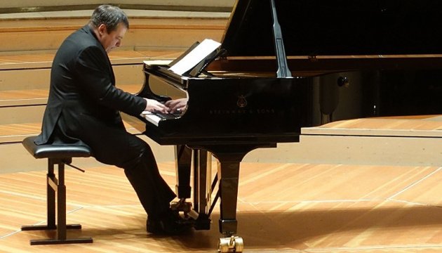 Weltrekord des ukrainischen Pianisten in Berlin