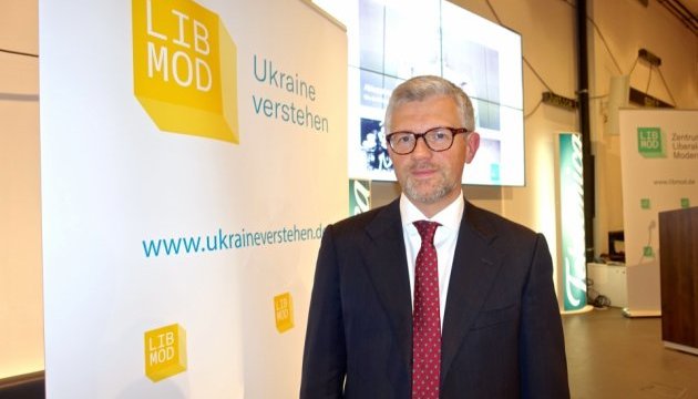 Український посол назвав безвідповідальним візит німецьких політиків у Крим