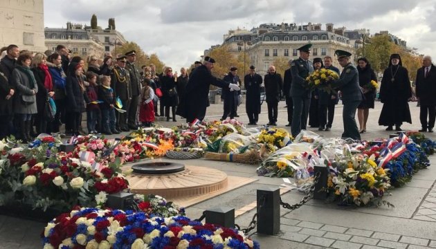 У центрі Парижа вшанували пам’ять жертв Голодомору