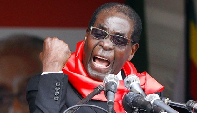 Мугабе таки пішов у відставку
