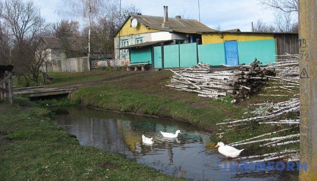 Розстріляна дружба, або Як живе Сеньківка без музики і танців на кордоні