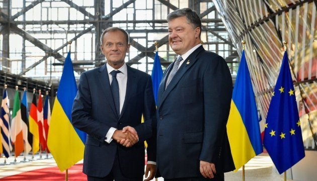 President Poroshenko meets Donald Tusk in Brussels. Video