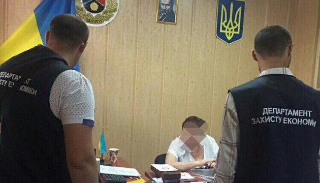 У Донецькому університеті взяли “на гарячому” викладачів-хабарників