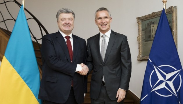 Poroshenko thanks Stoltenberg for 'NATO's open doors'