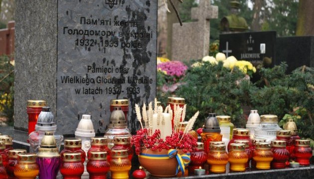 У Варшаві вшанували пам'ять жертв голодоморів в Україні