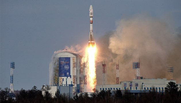 Російський супутник, запущений з космодрому Восточный, не вийшов на зв'язок – ЗМІ