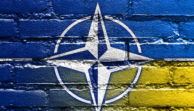 Ukraine und NATO werden internationale Plattform für Befreiung von Krim und Donbass einleiten