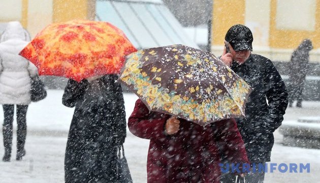 В Україні прогнозують опади та ожеледицю