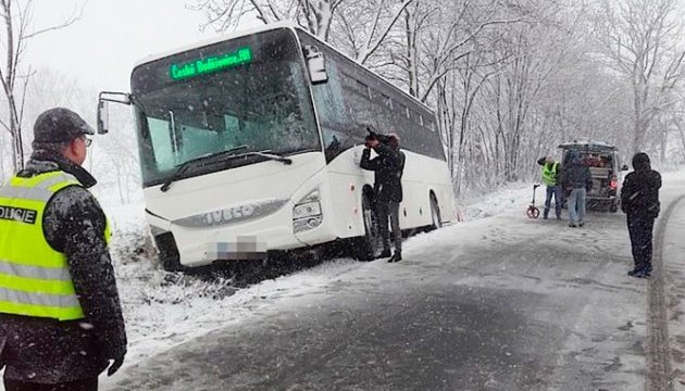 У Чехії розбився рейсовий автобус: є загиблі та постраждалі
