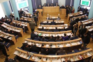 Вінницька облрада збільшила депутатський фонд з надання соціальної допомоги до 10 млн грн
