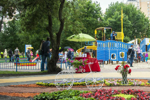 Військова адміністрація назвала безпечні для відвідування парки і сквери Києва