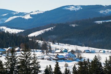 У Карпатах можливі лавини - існує загроза зсувiв на дороги