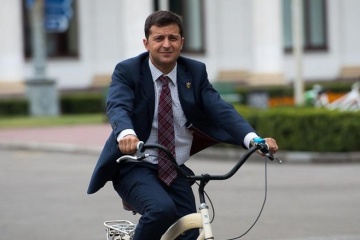 Порошенко подивився