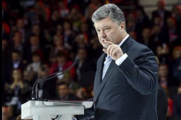 Poroshenko: Ucrania lista para dar pasos decisivos en caso de escalada de la situación en Donbás