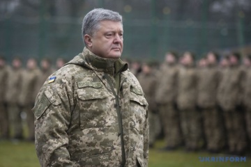 Poroshenko: La frontera marítima de Ucrania bajo protección confiable de la Armada
