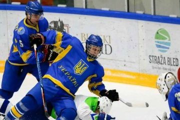 Першість світу з хокею: Збірна України (U-20) обіграла Литву і залишилася у дивізіоні 1В