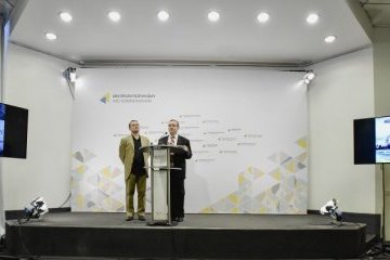 Діаспора Лондона домогла з календарем до 100-річчя українських прапорів над Чорноморським флотом