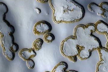 Астрономи NASA показали засніжений Марс