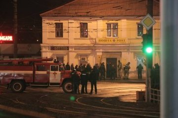 Захоплення Укрпошти у Харкові: суд сьогодні обиратиме запобіжний захід нападнику