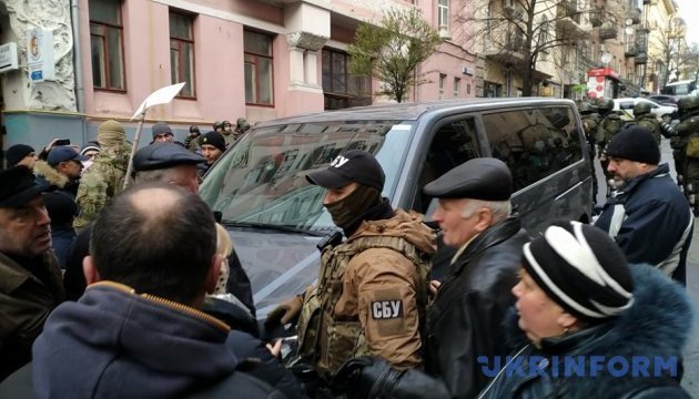 Funcionarios del orden público han detenido a Saakashvili (Fotos)