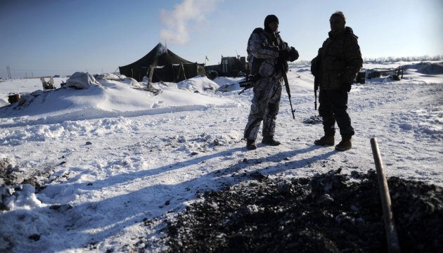 Упродовж п'ятниці бойовики двічі обстріляли позиції сил АТО