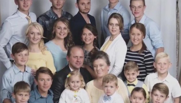 Українська родина з 15 дітьми розповіла, як живе в США 
