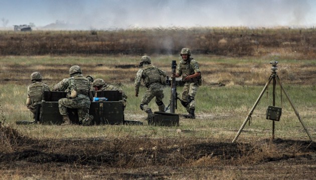Militants launched 21 attacks on Ukrainian troops in Donbas in last day