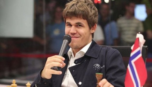 Шахи: Карлсен переміг у серії Гран-чес-тур, Каруана - на останньому етапі