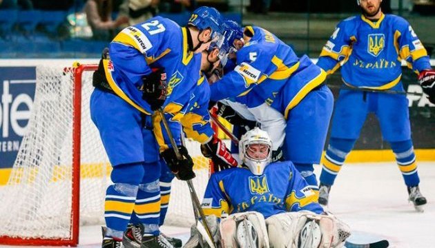 Хокей: збірна України поступилася Казахстану у товариському матчі