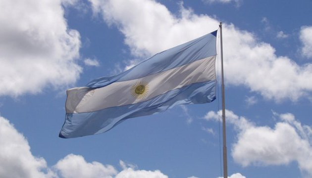 Ucrania y Argentina acuerdan planificar el trabajo en los sectores prioritarios del comercio bilateral