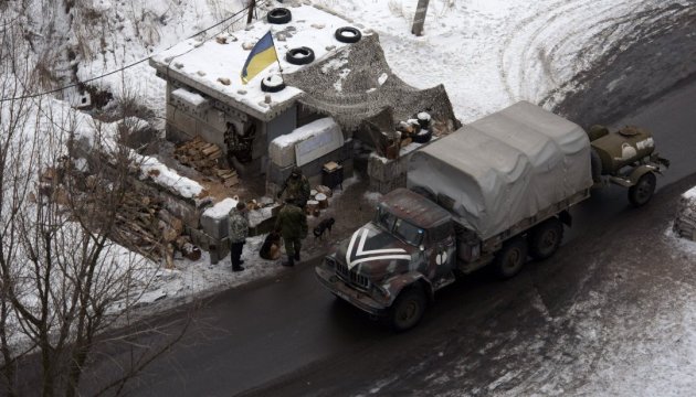 Militants launched six attacks on Ukrainian troops in Donbas in last day