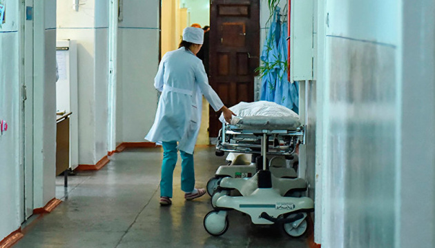 МОЗ: на Київщині заповнені 38% ліжок для пацієнтів із COVID-19