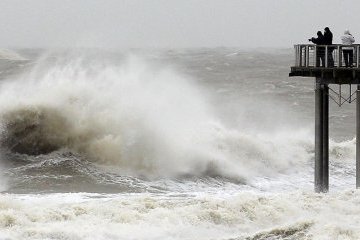У Бельгії через негоду оголосили