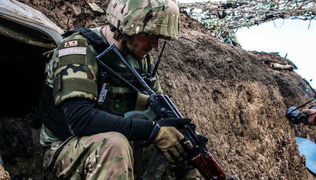 ATO: Militantes siguen atacando contra las posiciones ucranianas