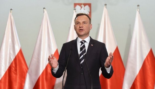 Поляки найбільше довіряють президенту та прем'єру