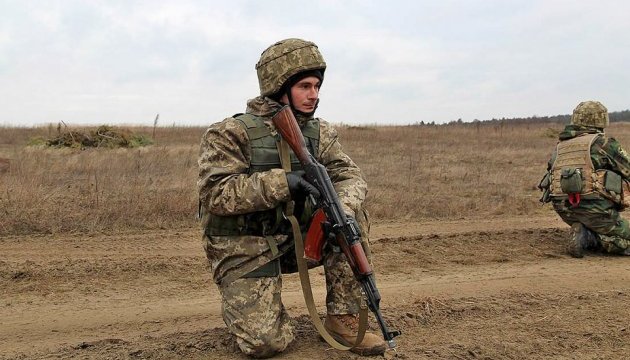 Two Ukrainian soldiers wounded in Donbas over past day 