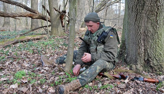 Militants launched 52 attacks on Ukrainian troops in Donbas in last day